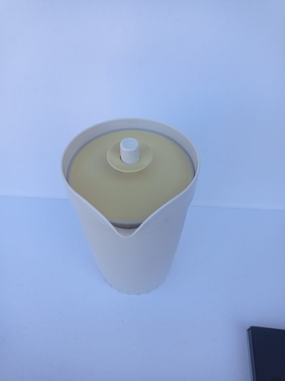 carafe tupperware vintage