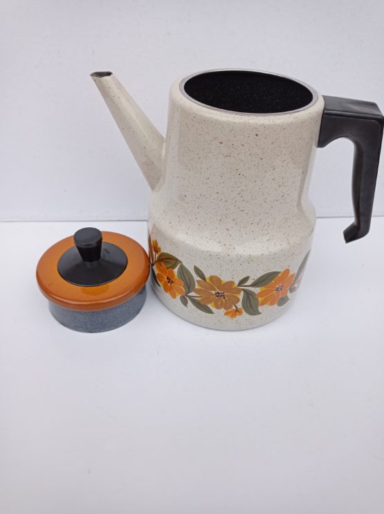 cafetière émaillée