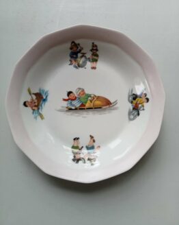 Assiette d'enfant porcelaine