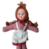 Poupée en tissu